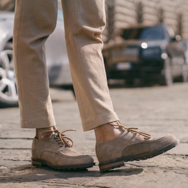 Which Elevator Shoe Styles Offer the Most Natural Look