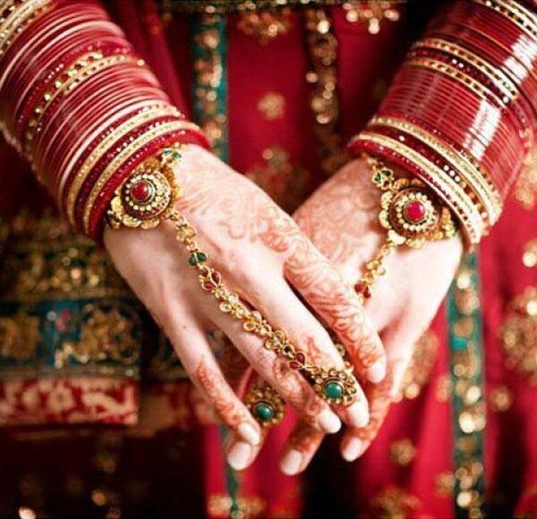 Mix and Match Wedding Bangles for a Personalized Bridal Look