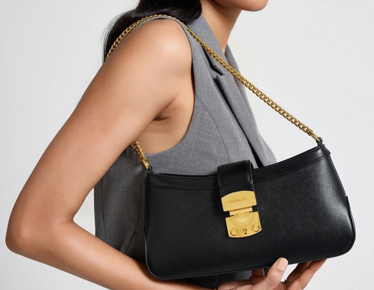 Shoulder Bags for Ladies: 5 Picks That Bring Glam to Year-end Looks