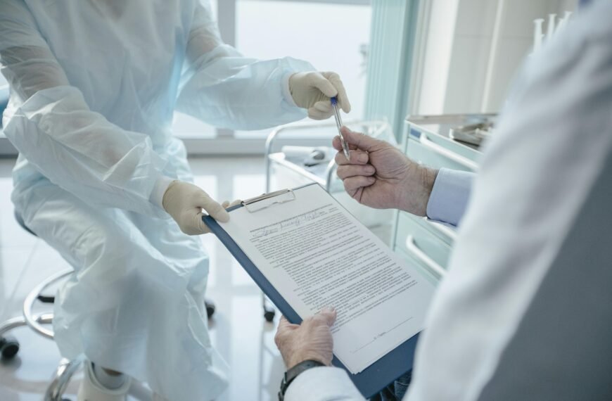 From Diagnosis to Care: Why Health Documentation Matters in Mesothelioma-Related Legal Cases