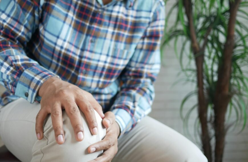 Joint Health 101: Diet and Movement Tips for Pain-Free Living