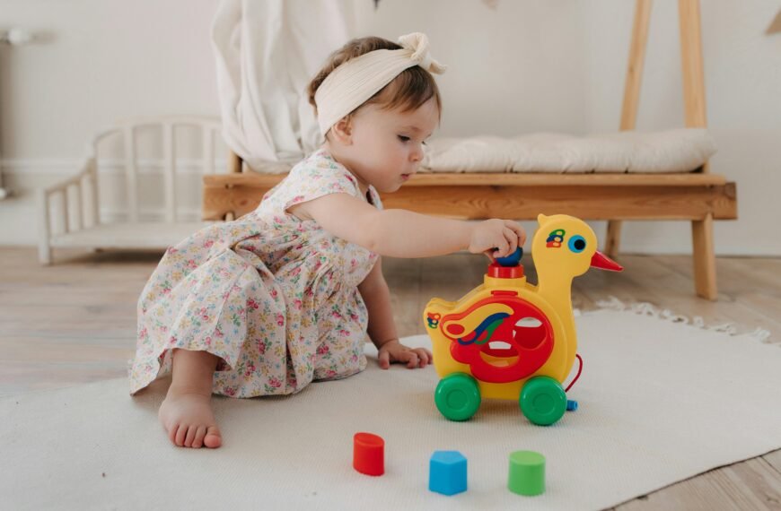 5 Ways Baby Toys Help Your Newborn Learn, Grow, and Feel Secure