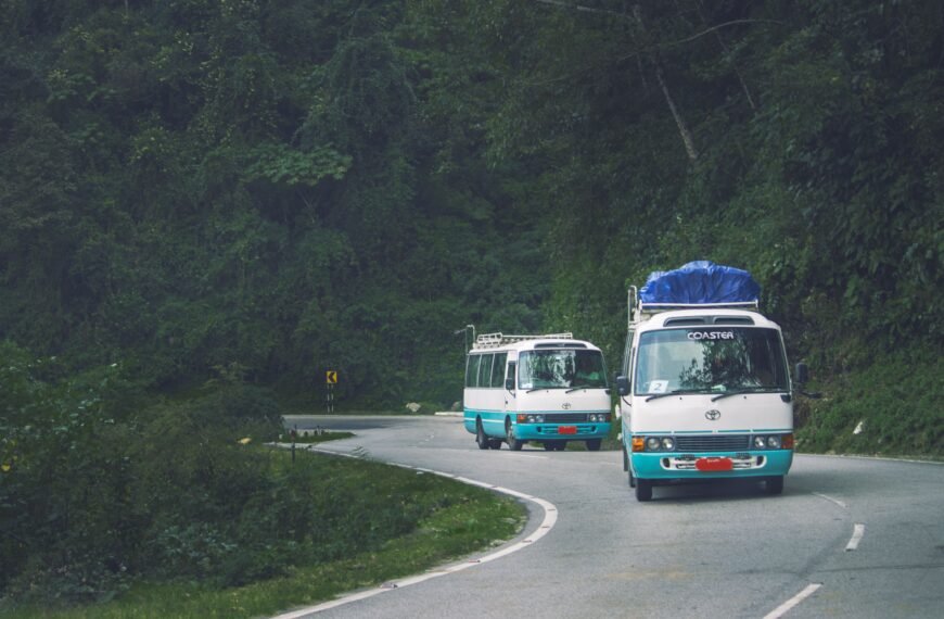 Why Mini Bus Rental is the Smartest Choice for Group Travel