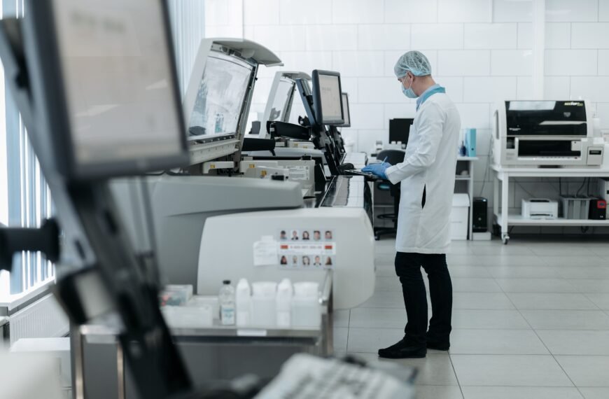 AI Services in Healthcare: Improving Patient Care Through Innovation