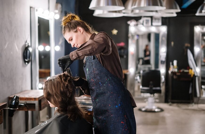 Cleaning Procedures That Can Damage Your Hair…