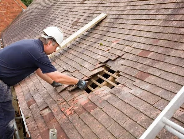 What Influences the Scope of a Roof Replacement Project