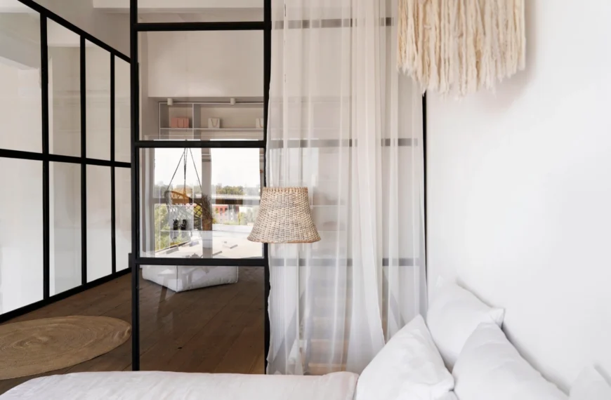 Room Divider Solutions for Stylish and Functional Interiors